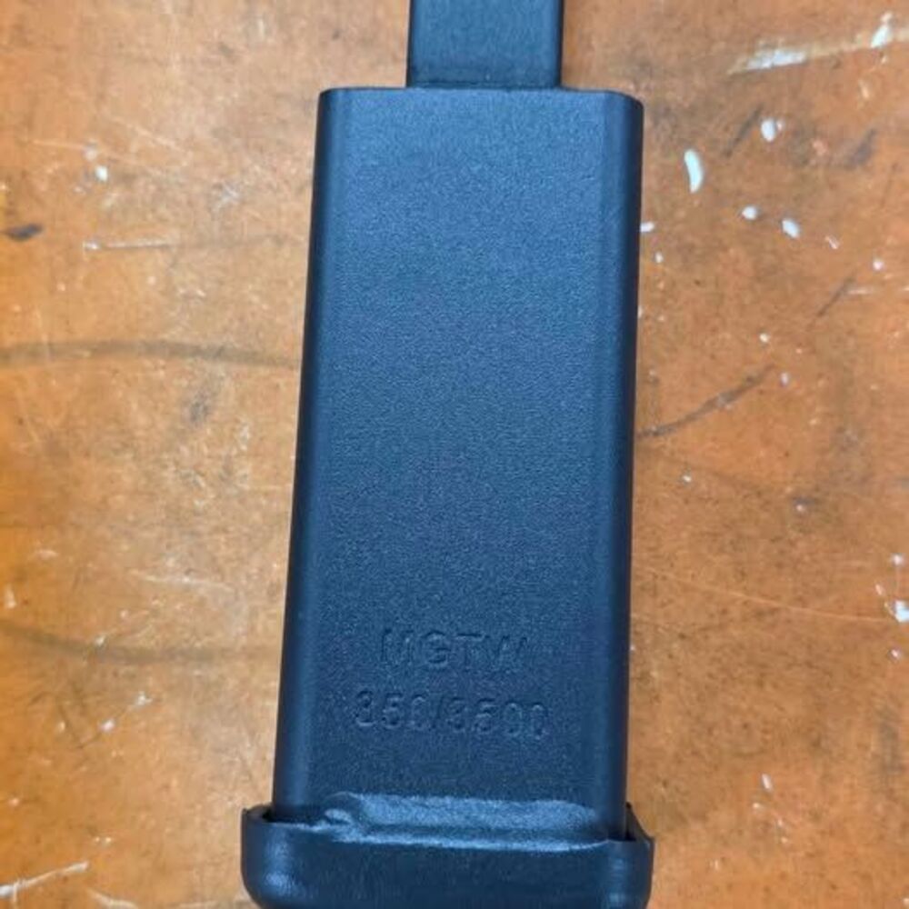 Trailer Hitch Receiver Adapter 1.25" to 2" MGTW 350/3500